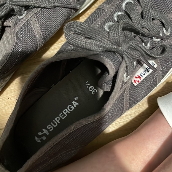 Superga shoes - Picture 3 of 4